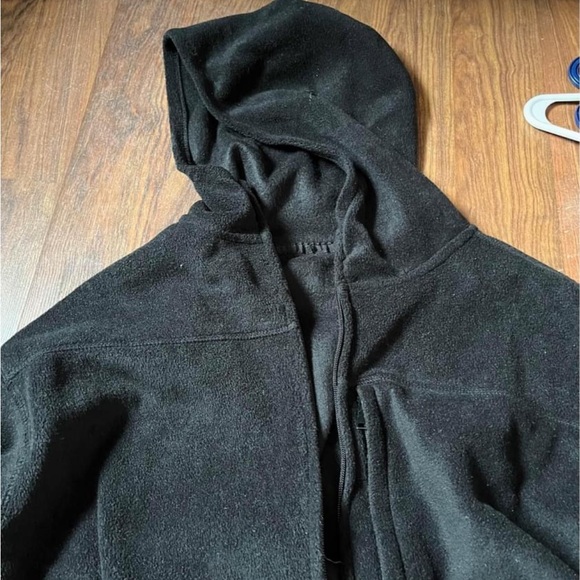 Zip Up Fleece - Picture 1 of 3